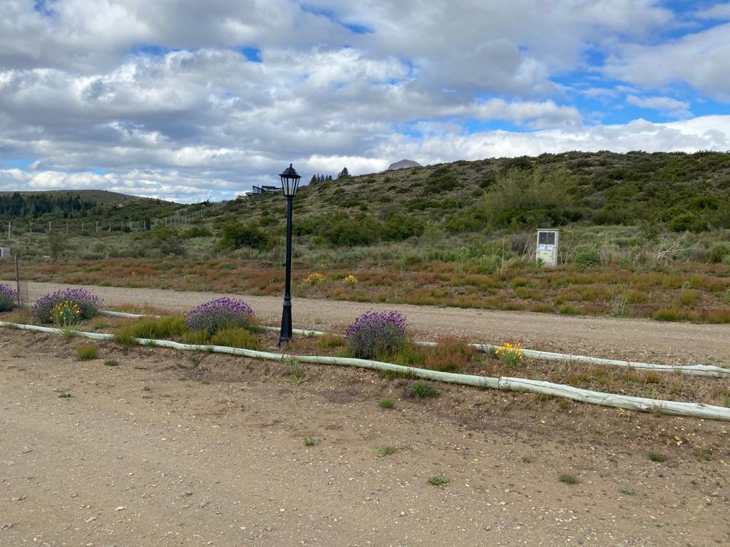 Venta Lote en Barrio Privado "Barrancas de Dina Huapi". Dina Huapi 2