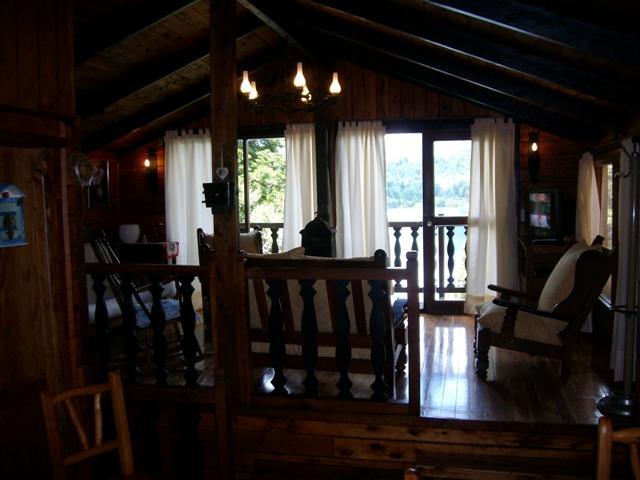 Venta Cabaña con Costa de Lago. Península San Pedro. San Carlos de Bariloche 2