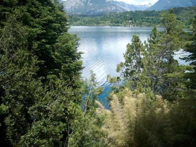 Alquiler temporario Cabaña 3 dormitorios costa de lago Bariloche Valor T. Baja
