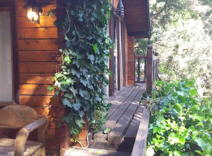 Alquiler temporario Cabaña 3 dormitorios costa de lago Bariloche  Valor T. Baja 2