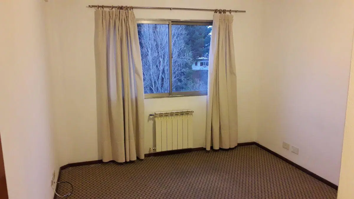 VENTA Departamento 2 dormitorios Barrio Belgrano. San Carlos de Bariloche. Río Negro 3