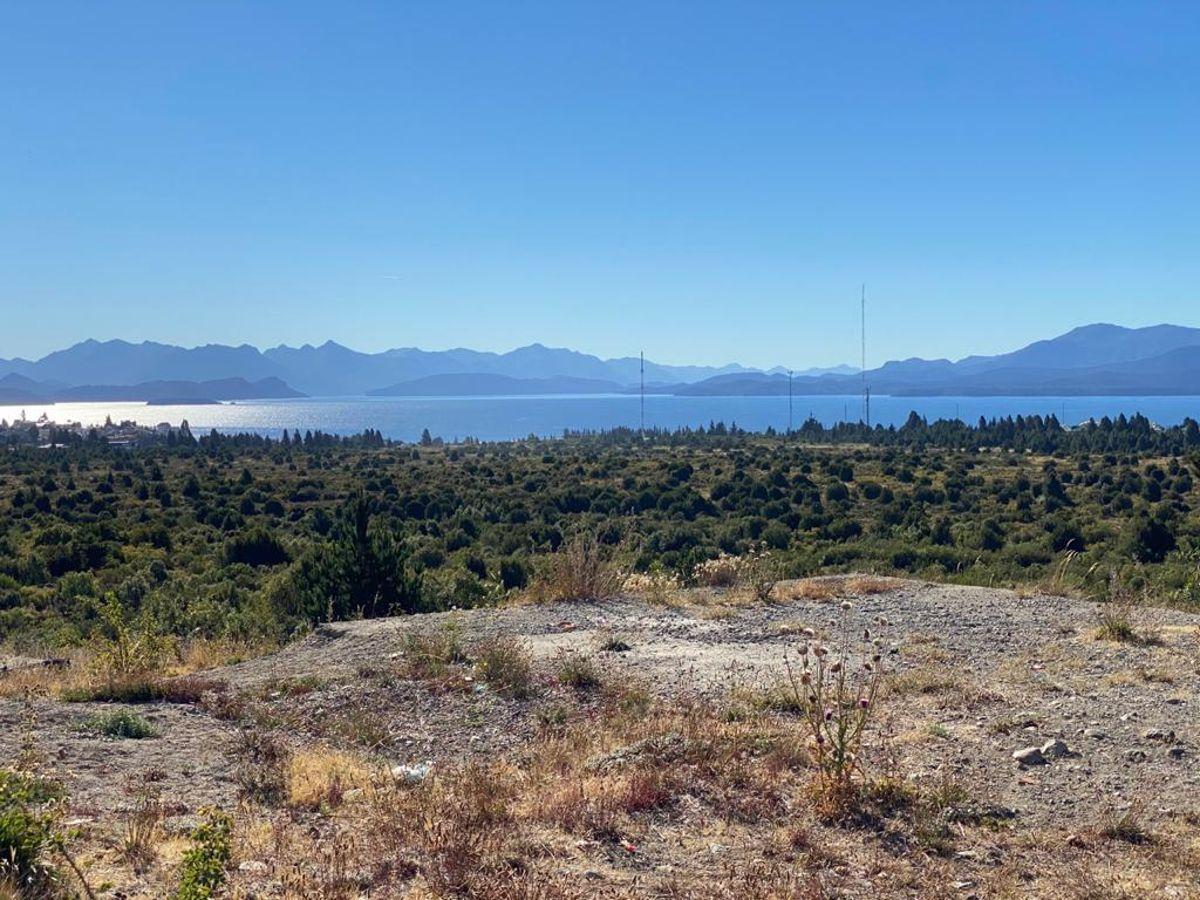 Foto de VENTA Lote con vista total al Lago Nahuel Huapi. Las Victorias. San, imagen 1
