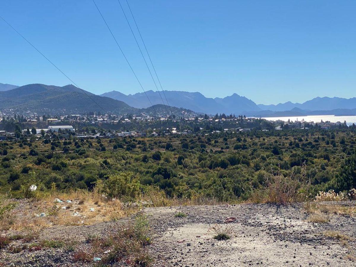 Foto de VENTA Lote con vista total al Lago Nahuel Huapi. Las Victorias. San, imagen 3