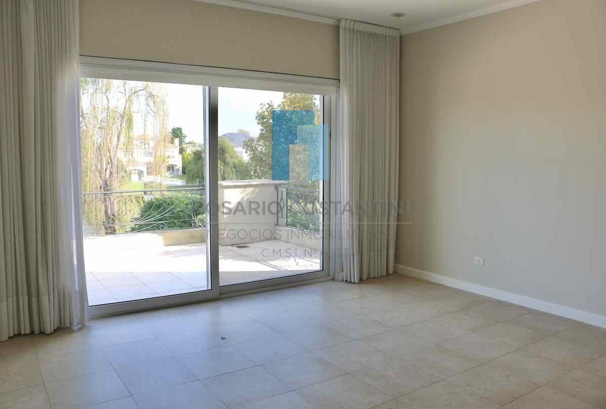 Casa 5 dormitorios. | Casa en venta en La Isla, Nordelta