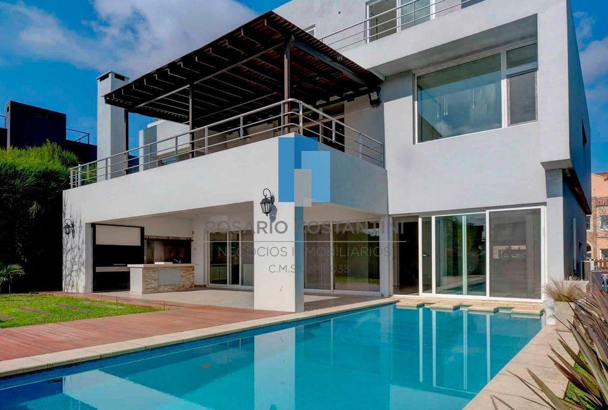 Casa 9 ambientes 3 dormitorios. | Casa en Venta en el Yacht, Nordelta