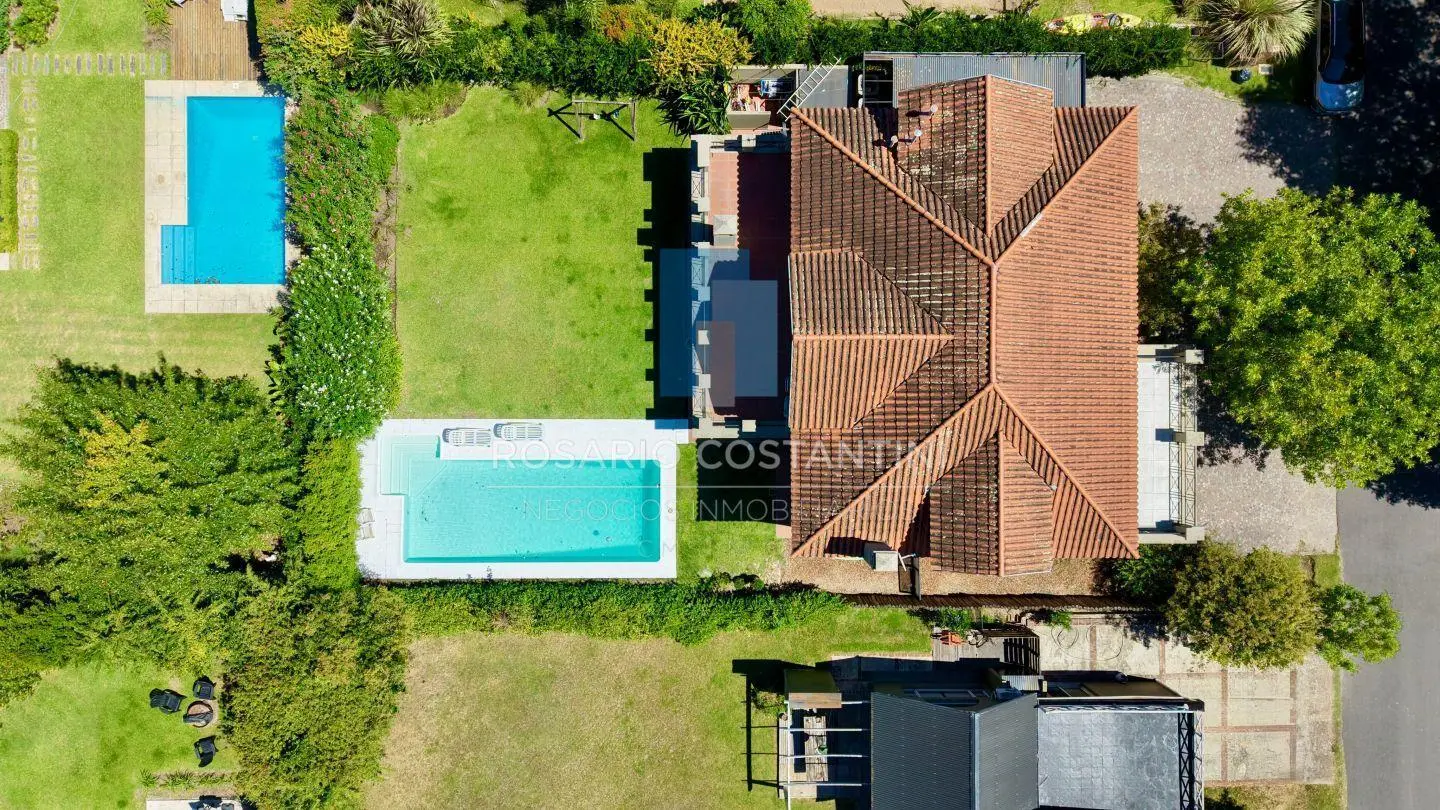 Excelente casa en venta en Laguna del Sol 2