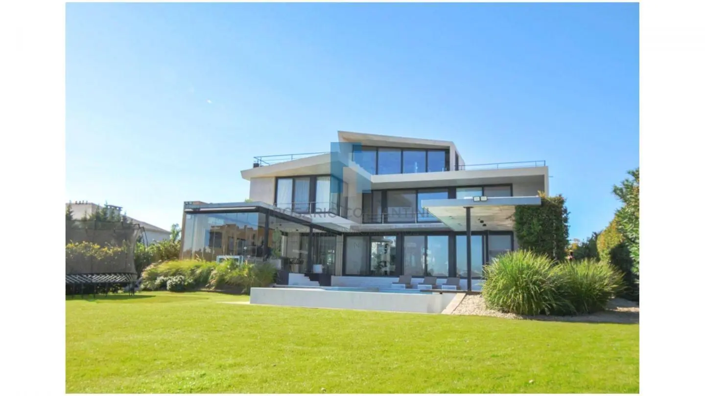 Casa en venta en El Golf, Nordelta 4