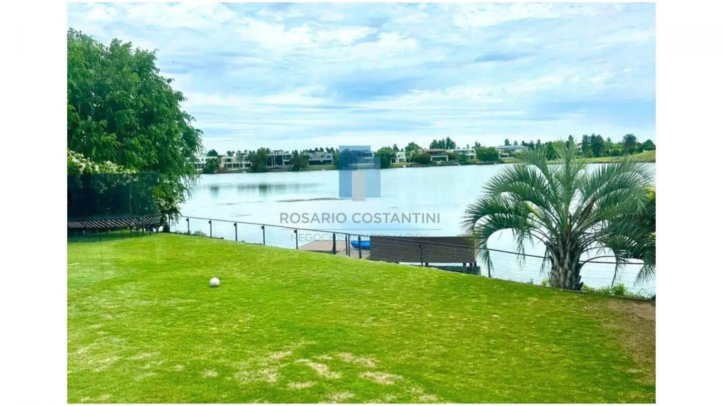 Casa en venta en El Golf, Nordelta 5
