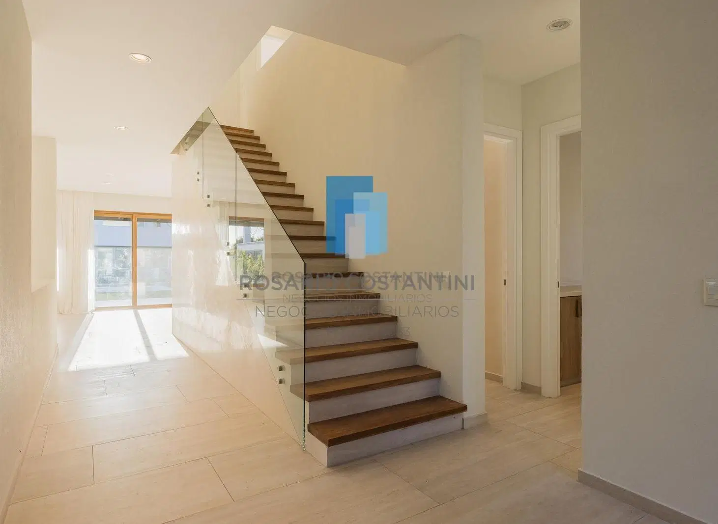 Casa 7 ambientes 4 dormitorios. | Casa en venta en Carpinchos, Nordelta 5