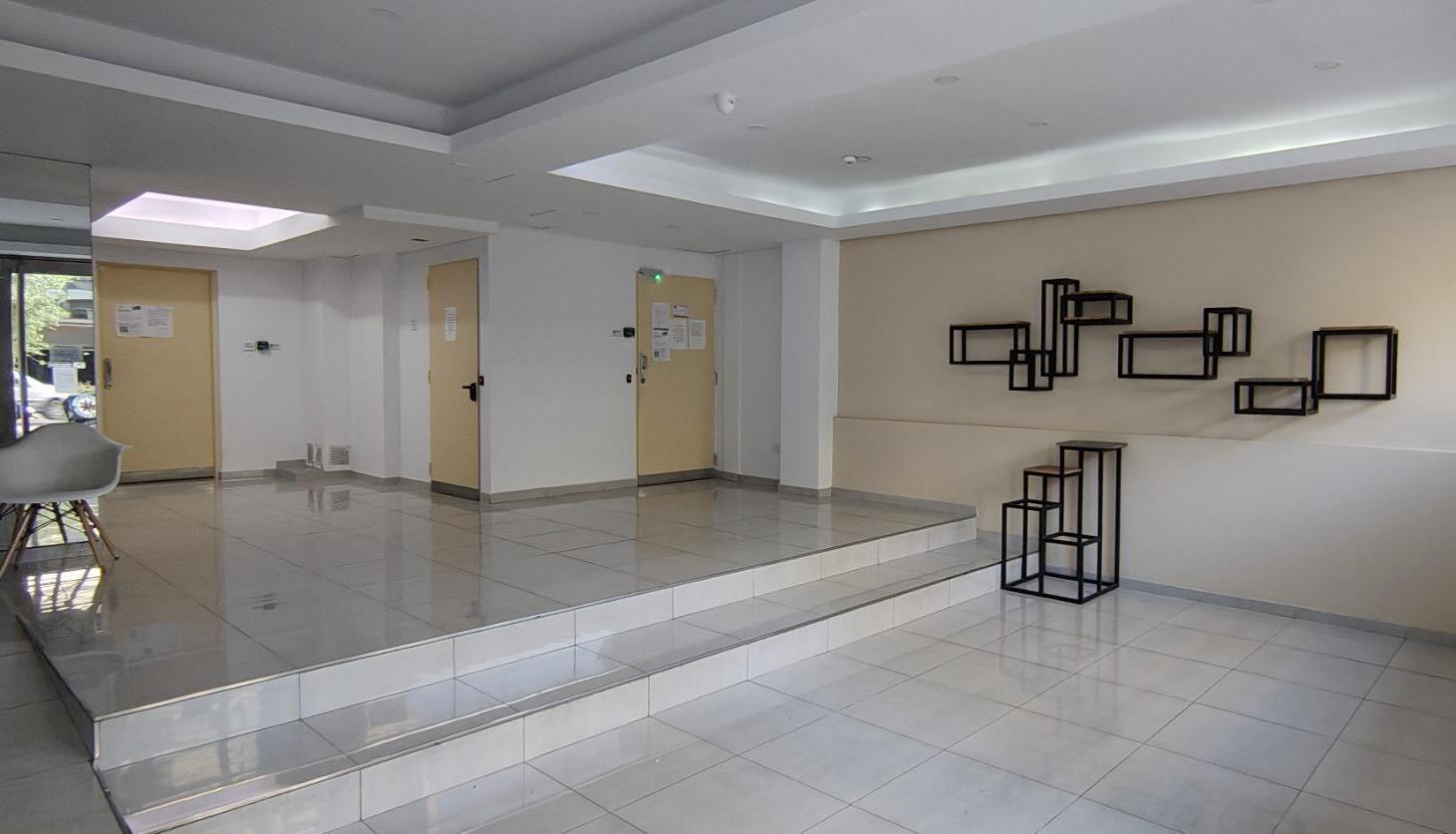 Foto de Departamento en Rosario-ALQUILER-MONOAMBIENTE-PELLEGRINI 300-, imagen 2