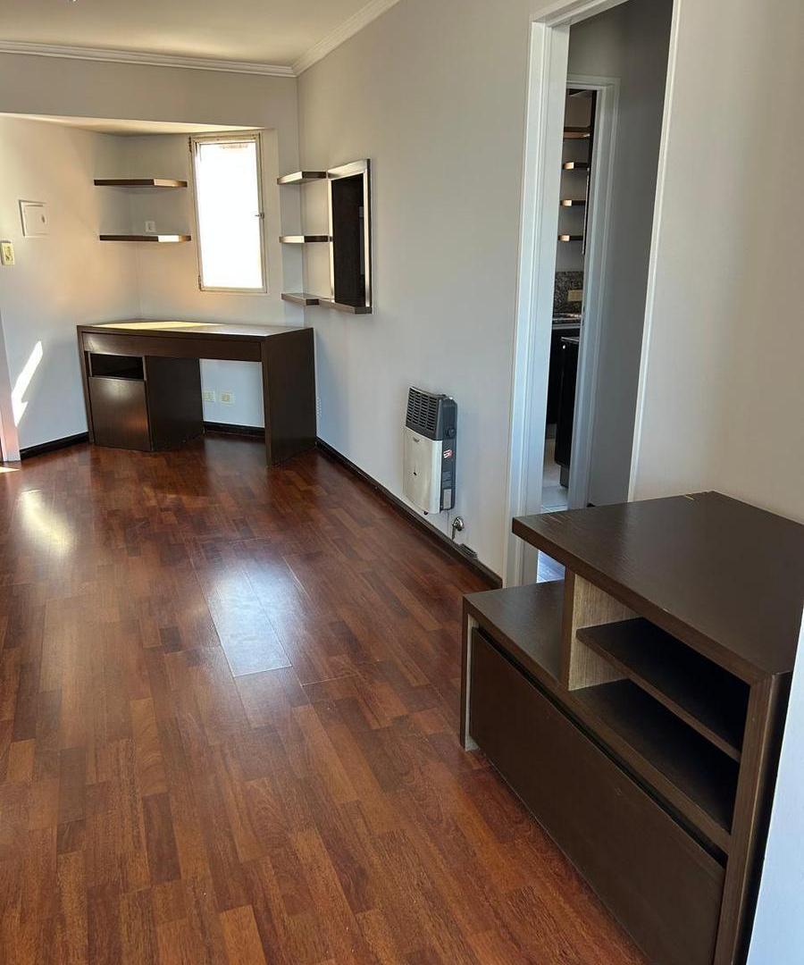 Foto de Departamento en Rosario- alquiler- un dormitorio- España 1400 07-, imagen 2