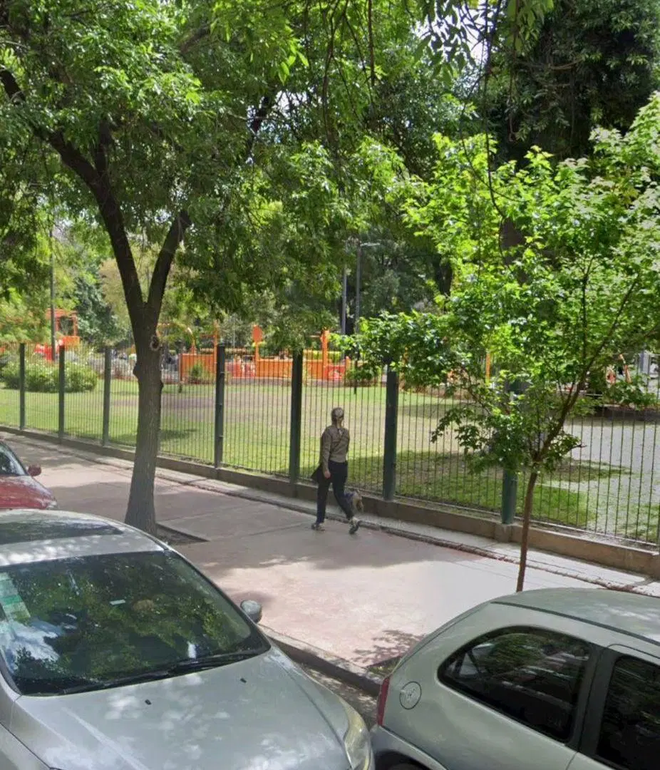 Departamento a refaccionar en venta con dependencia 4amb de 110m2 Caballito 4