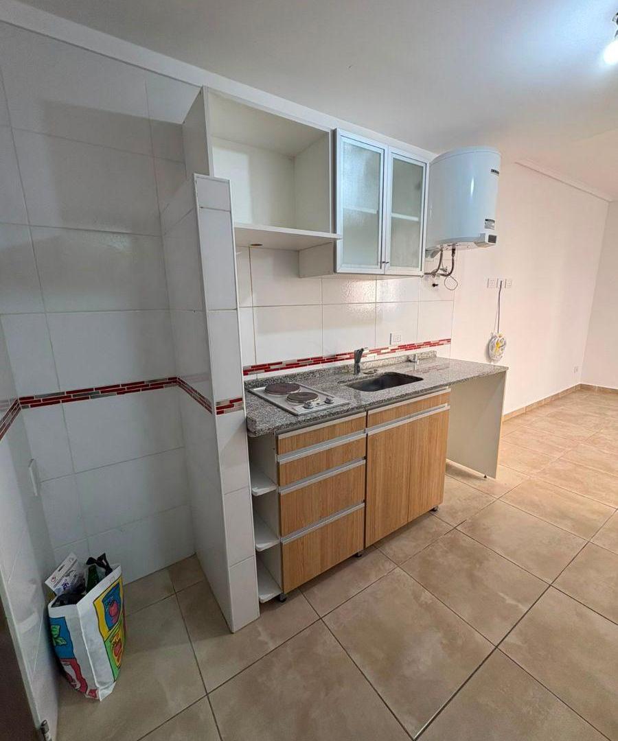 Foto de Alquiler Monserrat Monoambiente, estudio nuevo. Pileta, SUM, parrillas, imagen 2