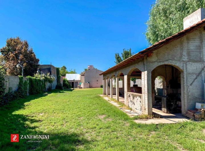 Casa con lote excepcional en zona urbana – Proyección para desarrollos inmobiliarios 2