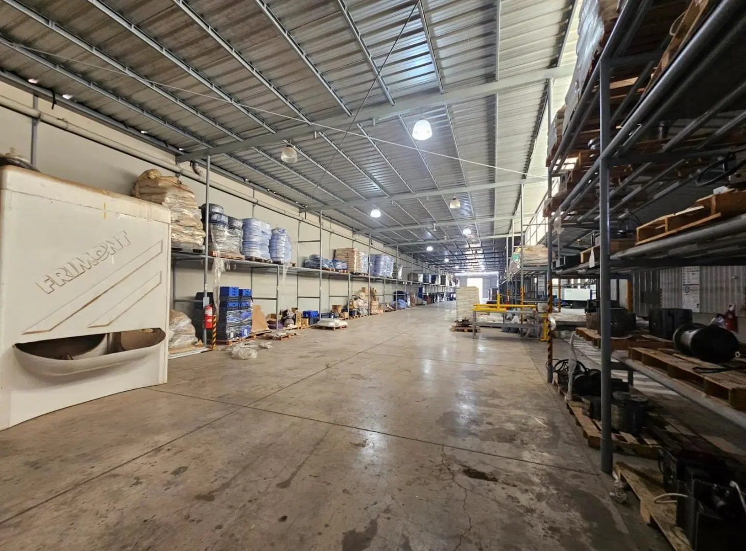 Galpón industrial en venta PIMEN, Las Heras | 1.878 m² cubiertos | Parque Industrial Eje Norte 1