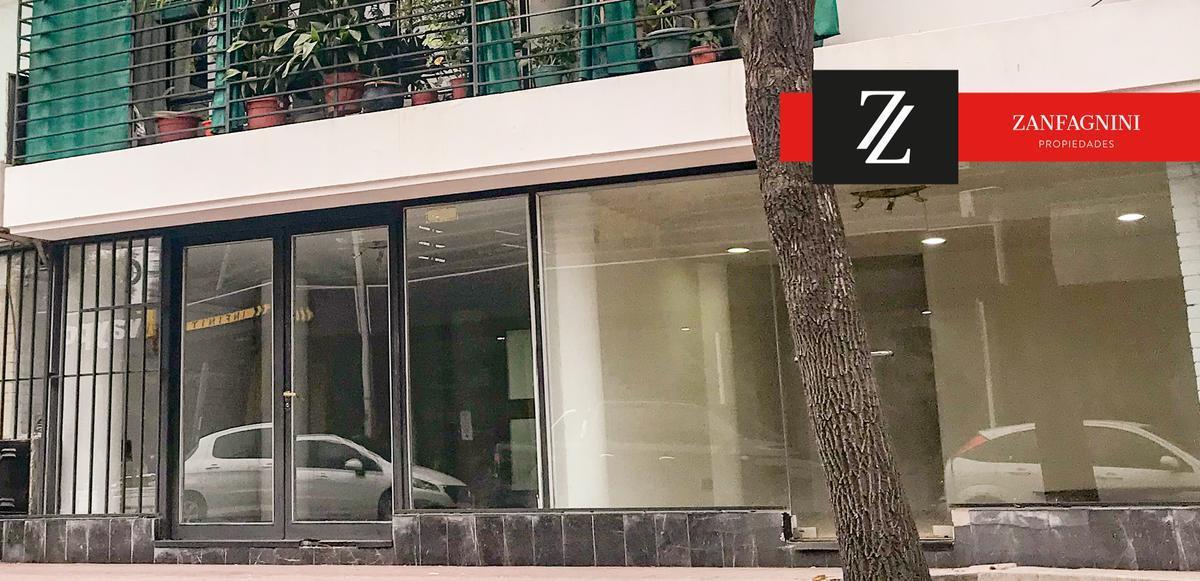 Foto de EXCELENTE SALON/LOCAL Comercial en San Martin, Mendoza, imagen 5