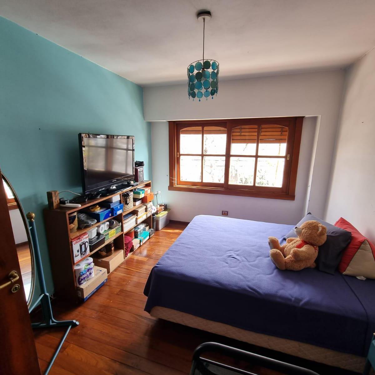 Hermosa Casa 5 Ambientes, Cochera, Jardin, Parrilla, Playroom - Villa Devoto 2