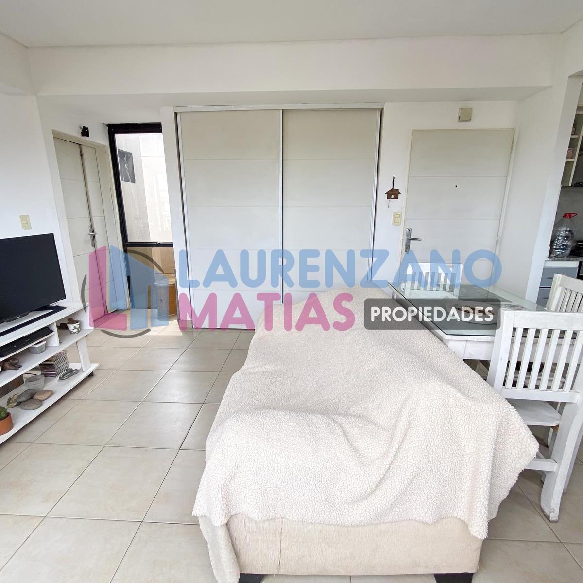 Monoambiente con Balcon y Terraza Propia - Villa Pueyrredón 5