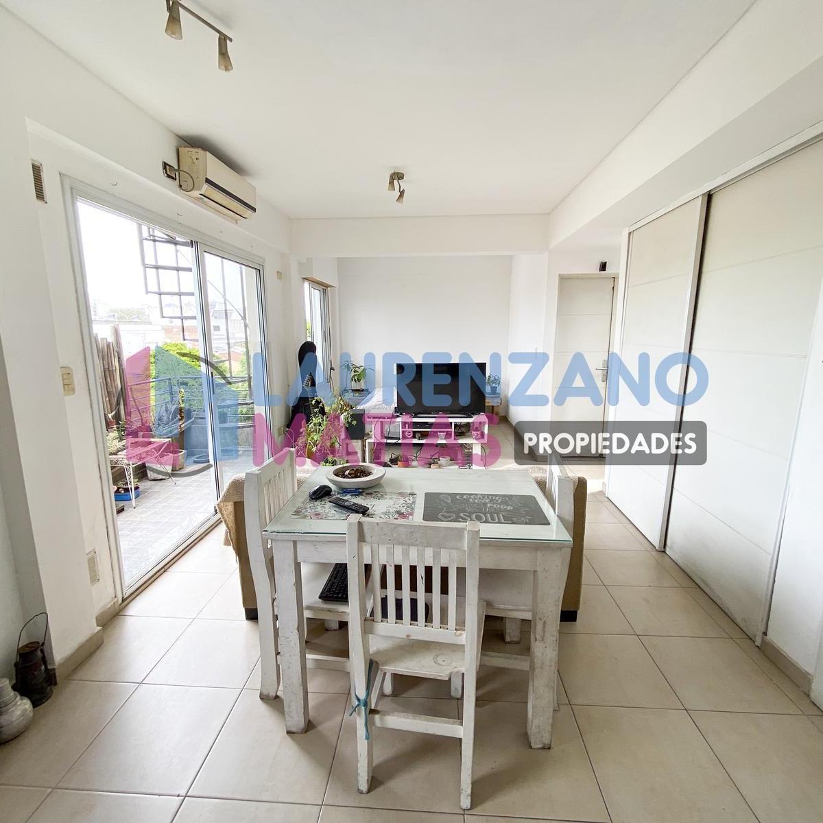Monoambiente con Balcon y Terraza Propia - Villa Pueyrredón 2