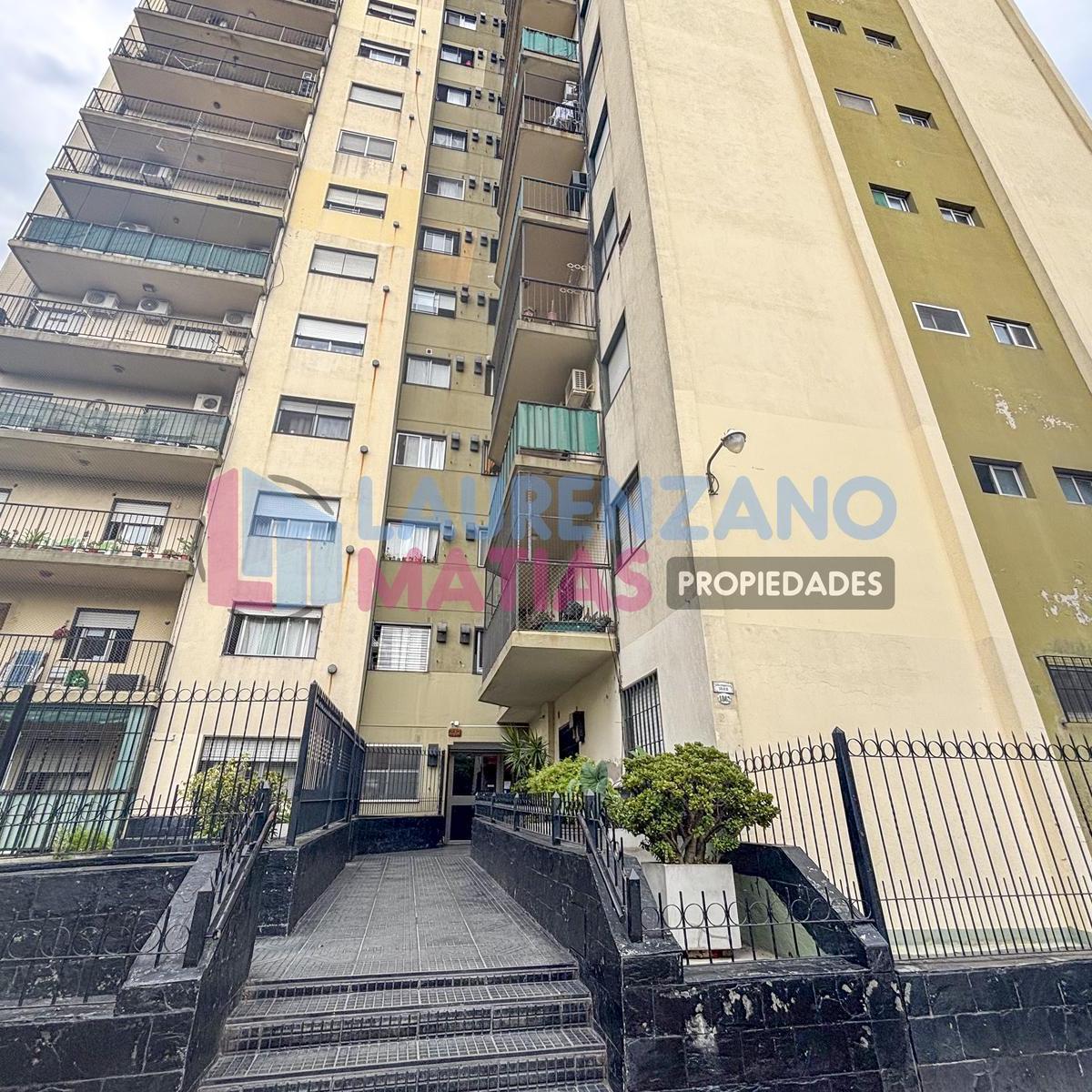 Venta 3 Ambientes con Balcón - Monte Castro 1