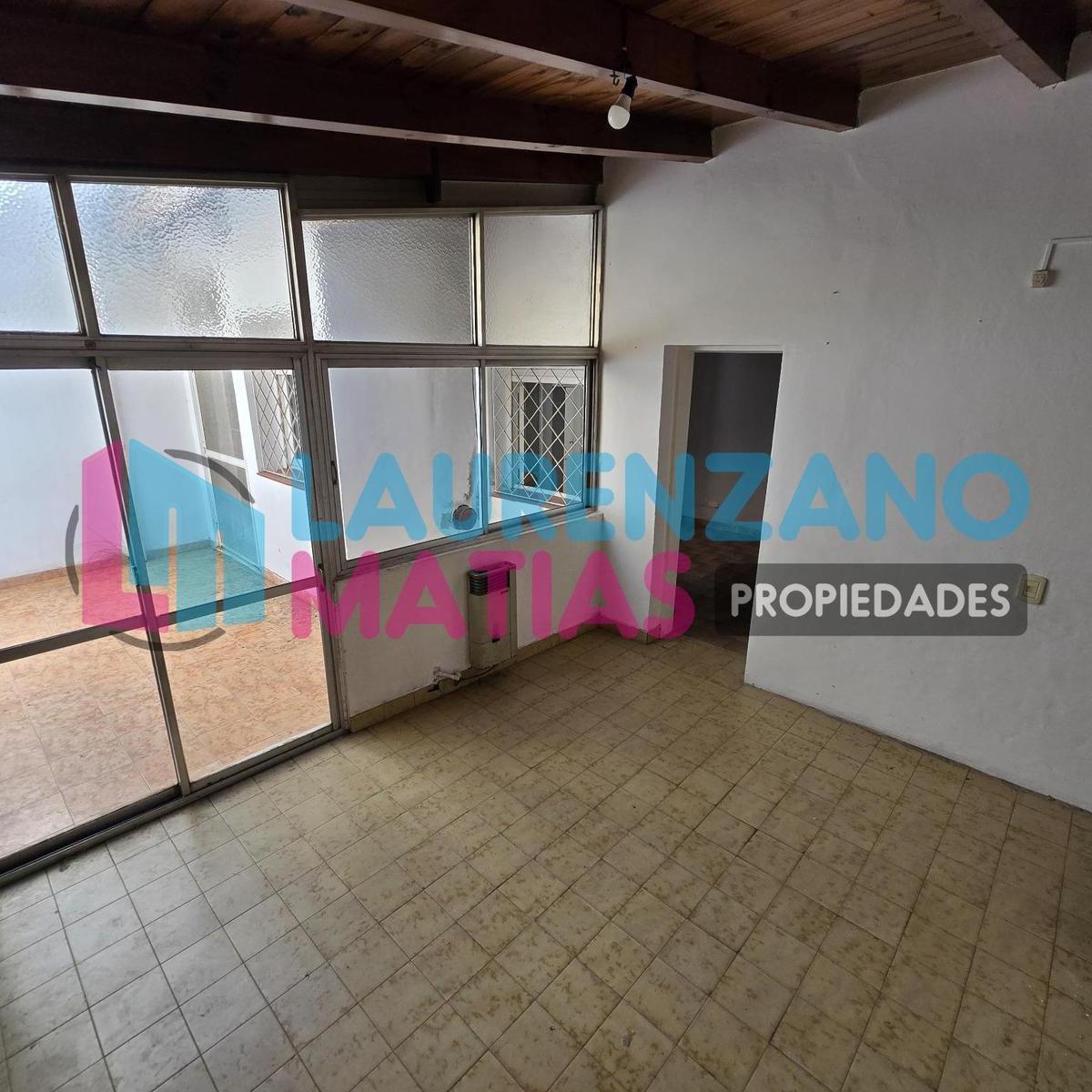 PH 3 Ambientes con Patio, Sin Expensas - Agronomia 2