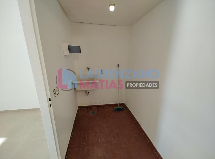 ALQUILER LOCAL 26 MTRS2 EN VILLA DEVOTO 5