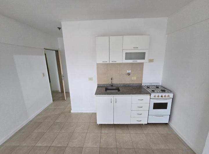 ALQUILER MONOAMBIENTE  - VILLA PUEYRREDÓN 5