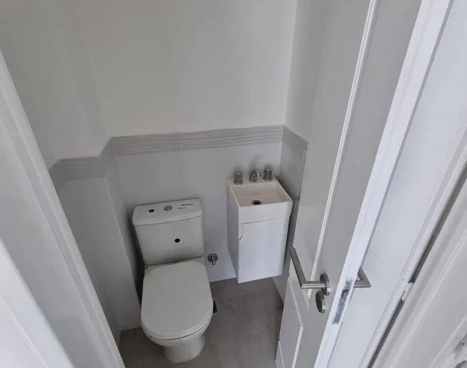 Semipiso 3 amb. c/ toilete y baño comp.  en Villa Urquiza 3