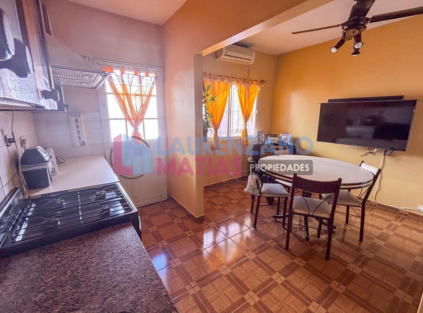 Foto de DUPLEX 4 AMBIENTES CON PATIO, COCHERA Y PLAYROOM - FLORES, imagen 5