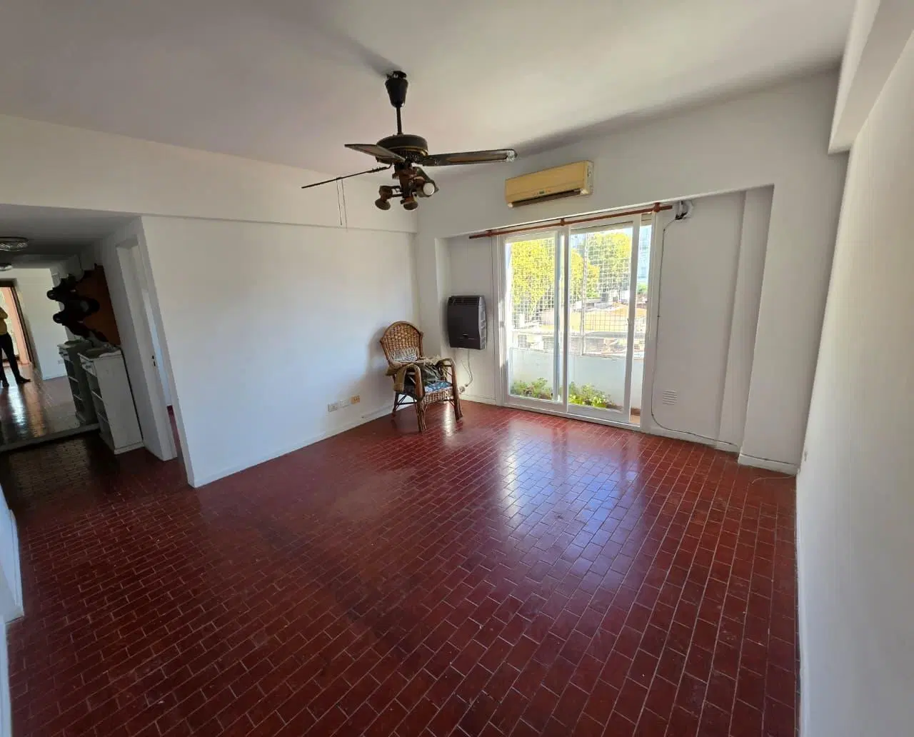 ALQUILER – DEPARTAMENTO DE 3 AMBIENTES CON BALCÓN EN VILLA LURO 3