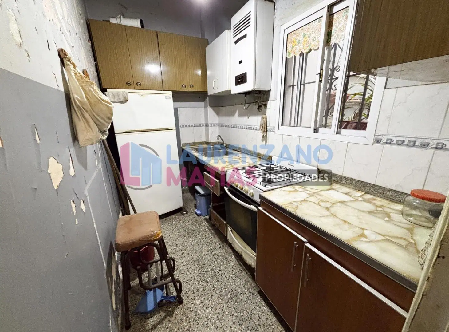 VENTA PH 3 AMBIENTES CON PATIO A RECICLAR EN VILLA PUEYRREDON 4