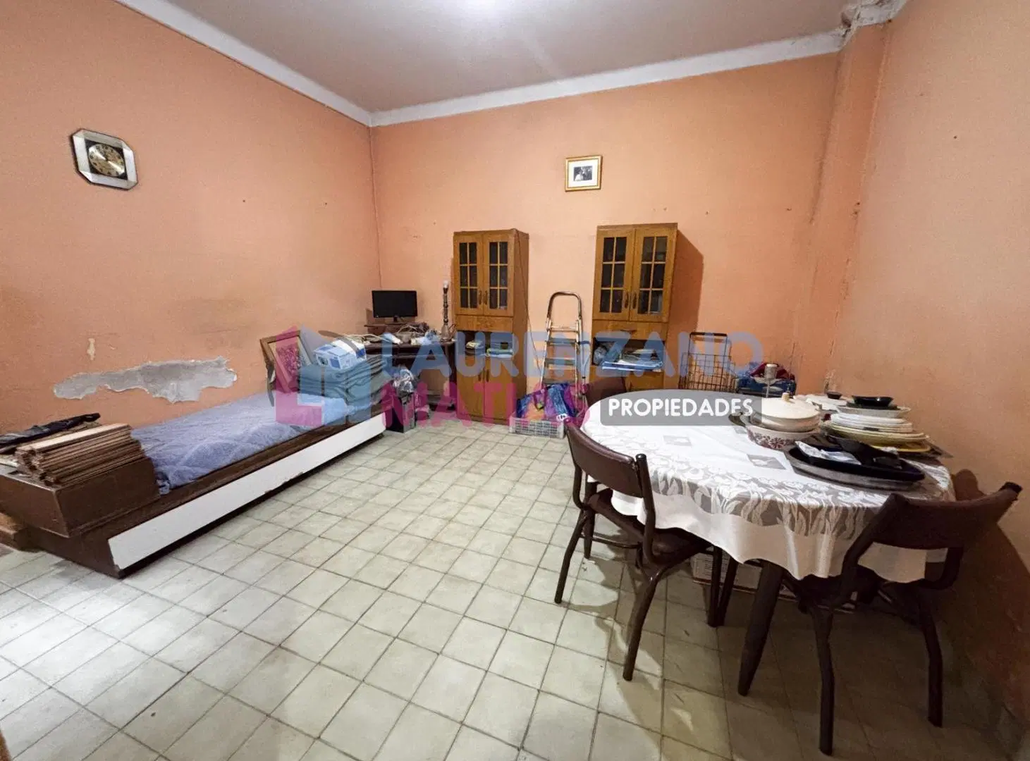 VENTA PH 3 AMBIENTES CON PATIO A RECICLAR EN VILLA PUEYRREDON 3