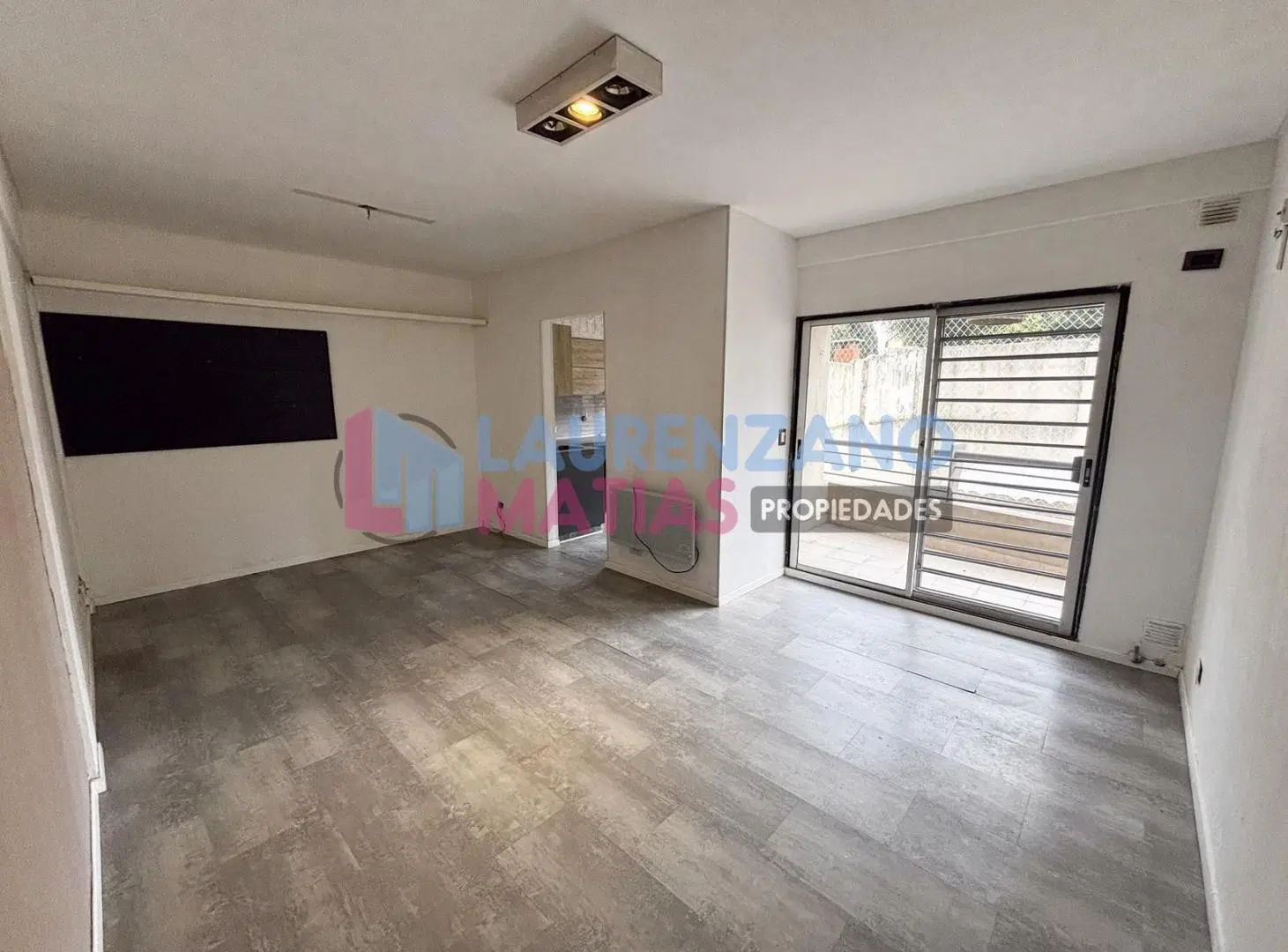 VENTA DEPARTAMENTO 2 AMBIENTES CON BALCON - VILLA PUEYRREDON 5