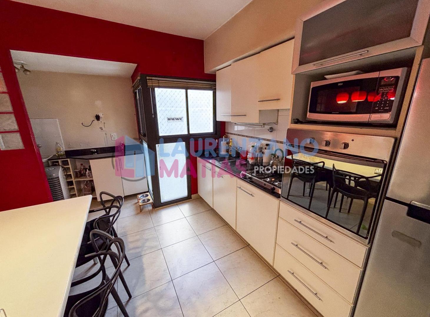 Foto de VENTA – SEMIPISO DE 4 AMBIENTES CON COCHERA CUBIERTA, BALCON AL FRENTE, imagen 5