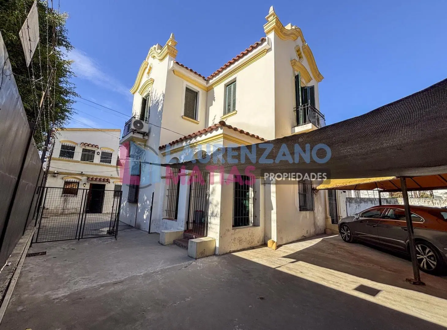 CASA ESTILO COLONIAL SOBRE LOTE PROPIO - VILLA DEVOTO 5
