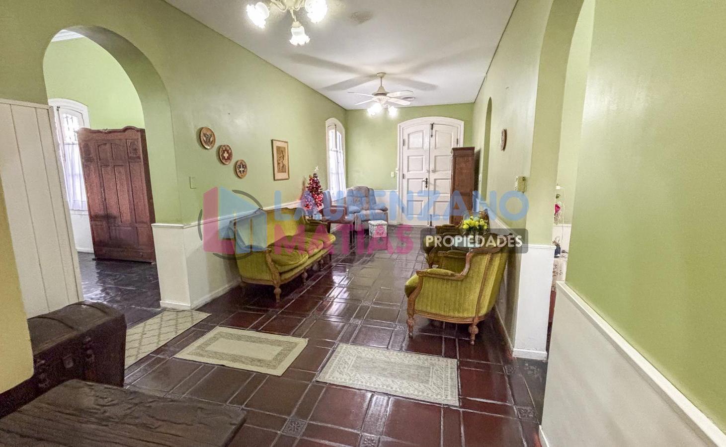 Foto de CASA ESTILO COLONIAL SOBRE LOTE PROPIO - VILLA DEVOTO, imagen 3