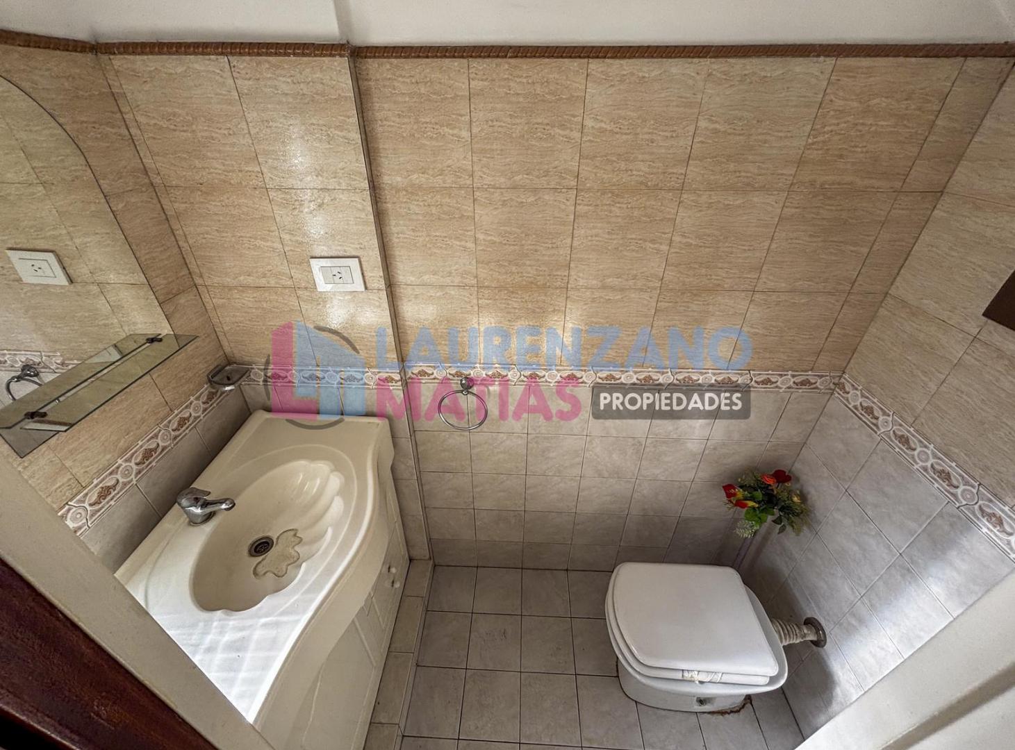 Foto de VENTA TRIPLEX 3/4 AMBIENTES CON COCHERA, PATIO Y PARRILLA - VILLA, imagen 3