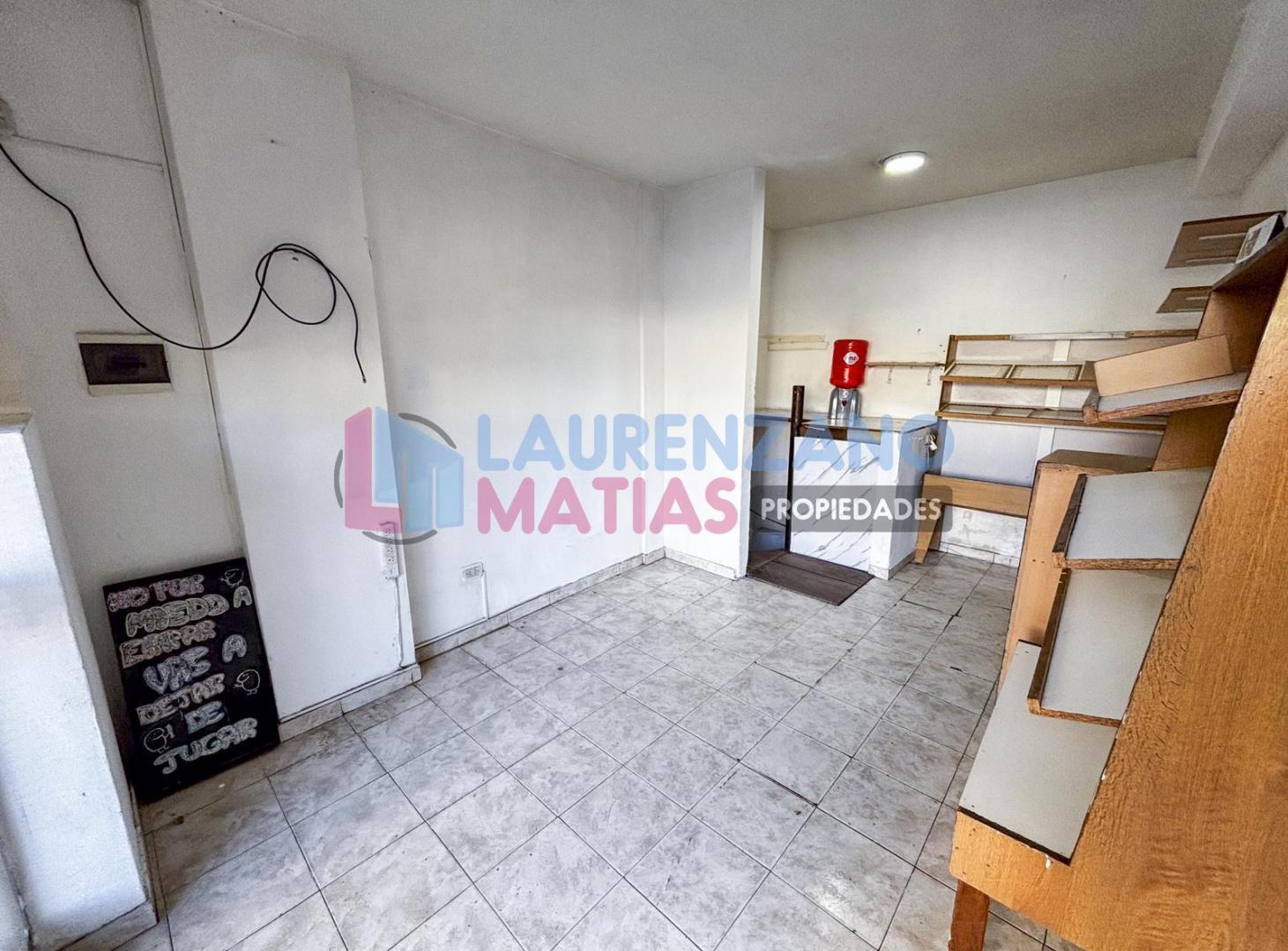LOCAL DE 15 M2 SOBRE AVENIDA EN VILLA PUEYRREDON