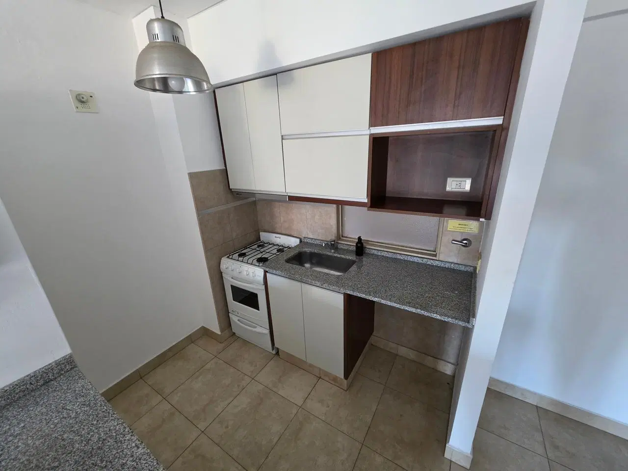 ALQUILER MONOAMBIENTE CON BALCON EN VILLA PUEYRREDON 2