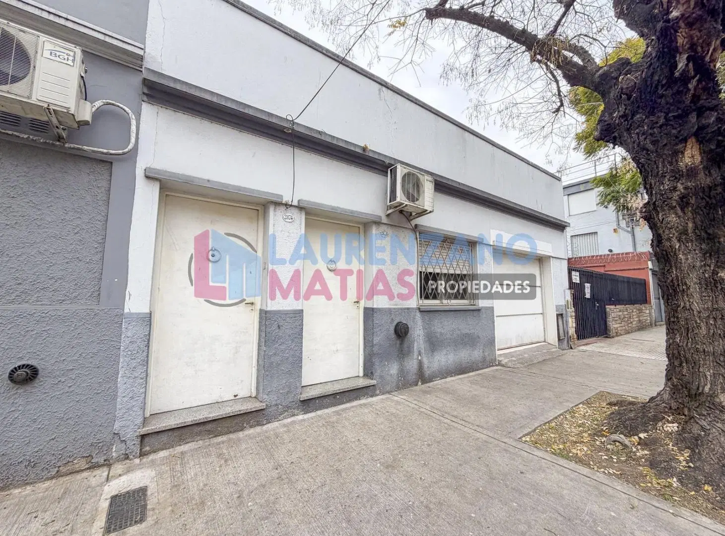 CASA SOBRE LOTE PROPIO DE 185,10 M2 EN PARQUE CHAS 3