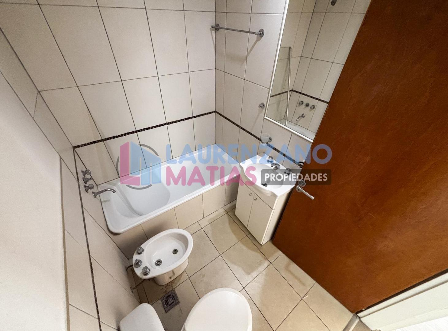 Foto de VENTA DEPARTAMENTO TIPO PH 2 AMBIENTES VILLA PUEYRREDON, imagen 3