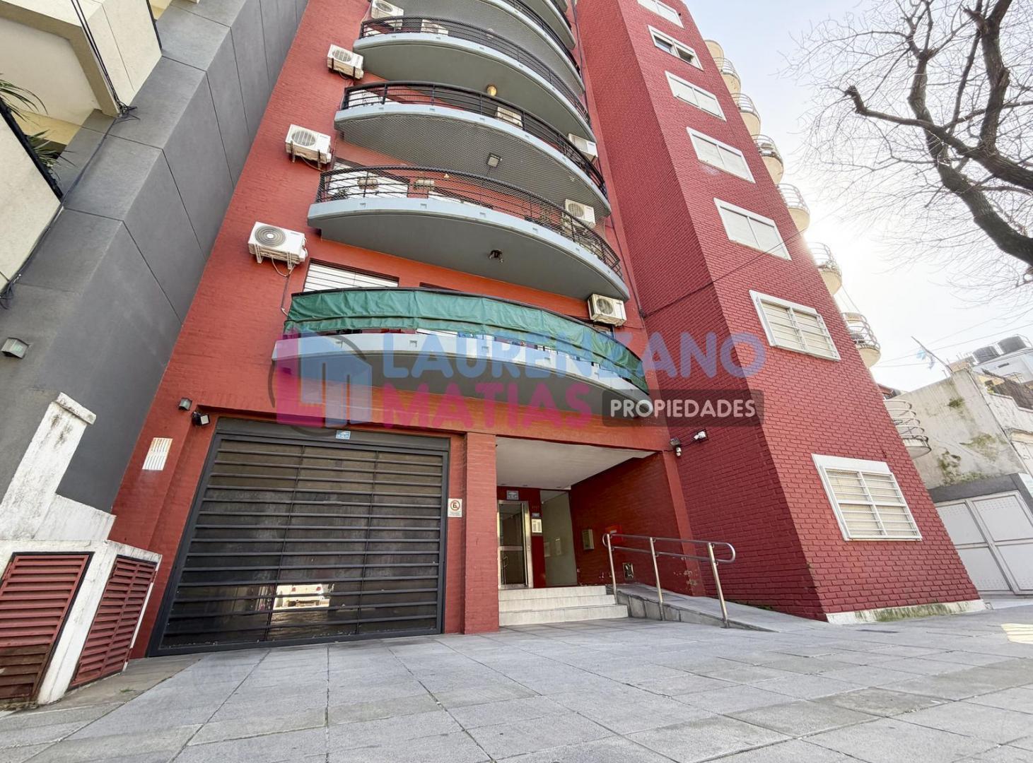 Foto de ALQUILER - DEPARTAMENTO DE 2 AMBIENTES CON BALCON EN VILLA PUEYRREDON, imagen 2