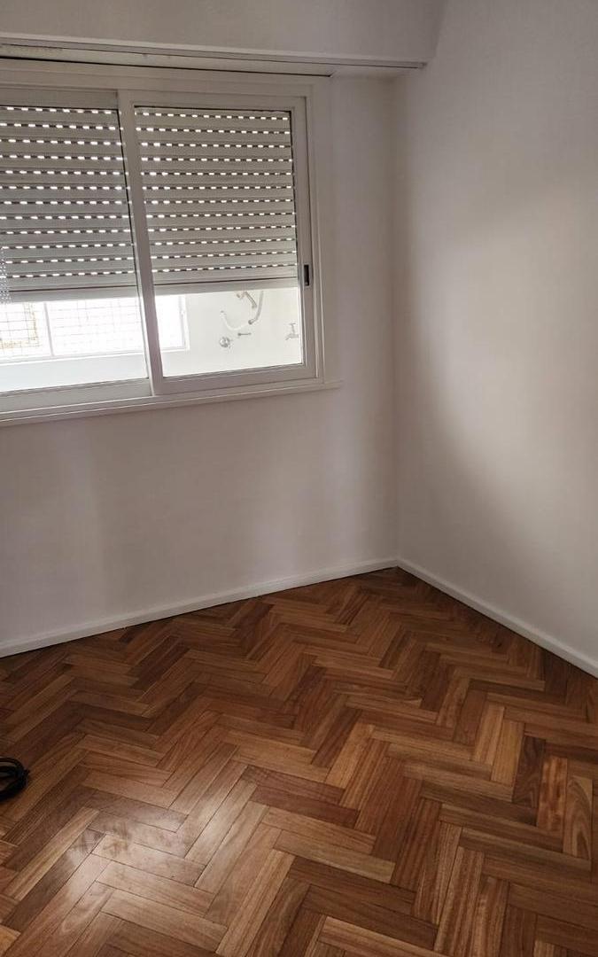 Foto de ALQUILER DEPARTAMENTO 3 AMBIENTES CON BALCON EN VILLA DEL PARQUE, imagen 4