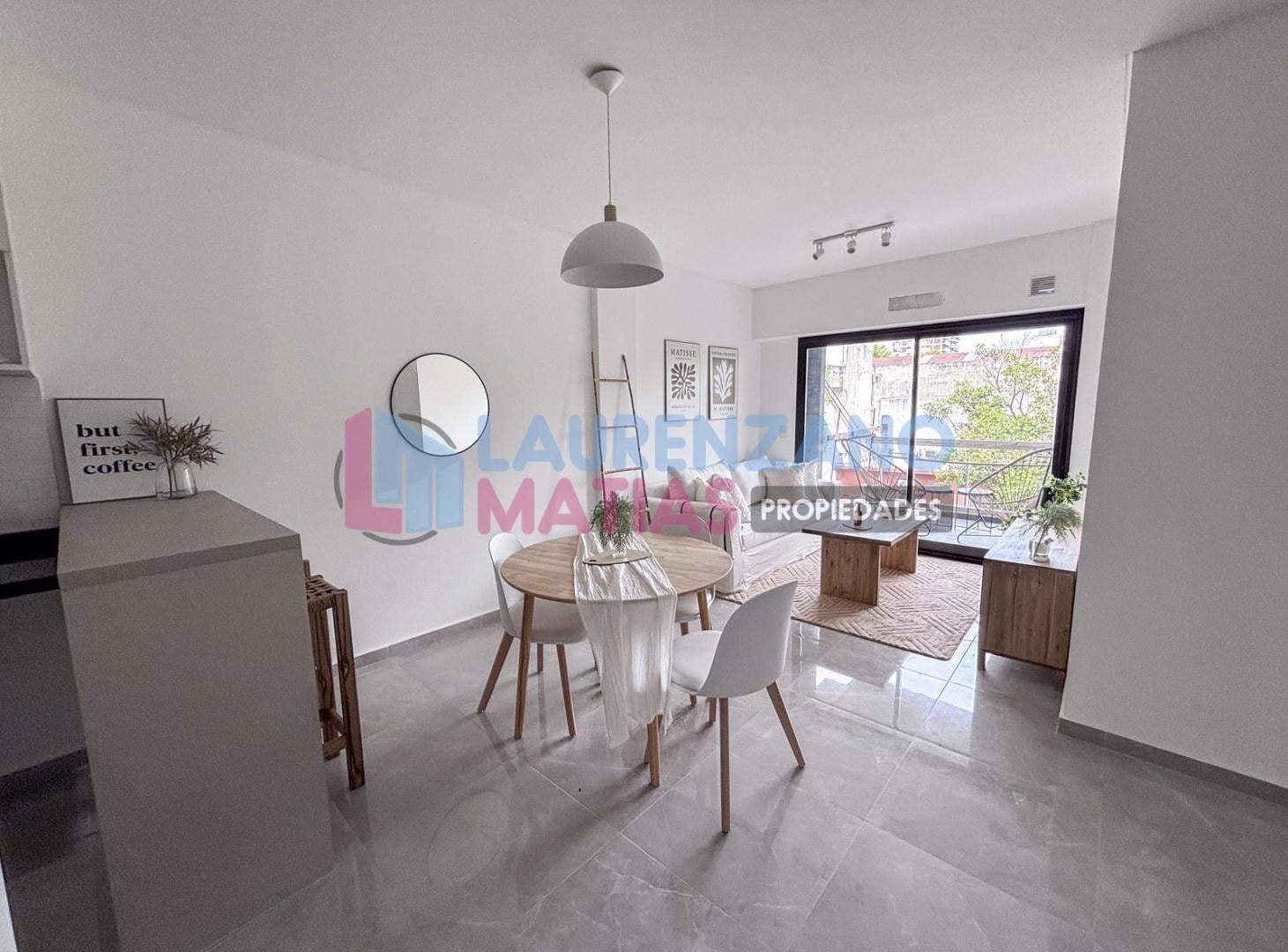 Foto de VENTA SEMIPISO 3 AMBIENTES CON BALCÓN ATERRAZADO Y COCHERA EN VILLA, imagen 2