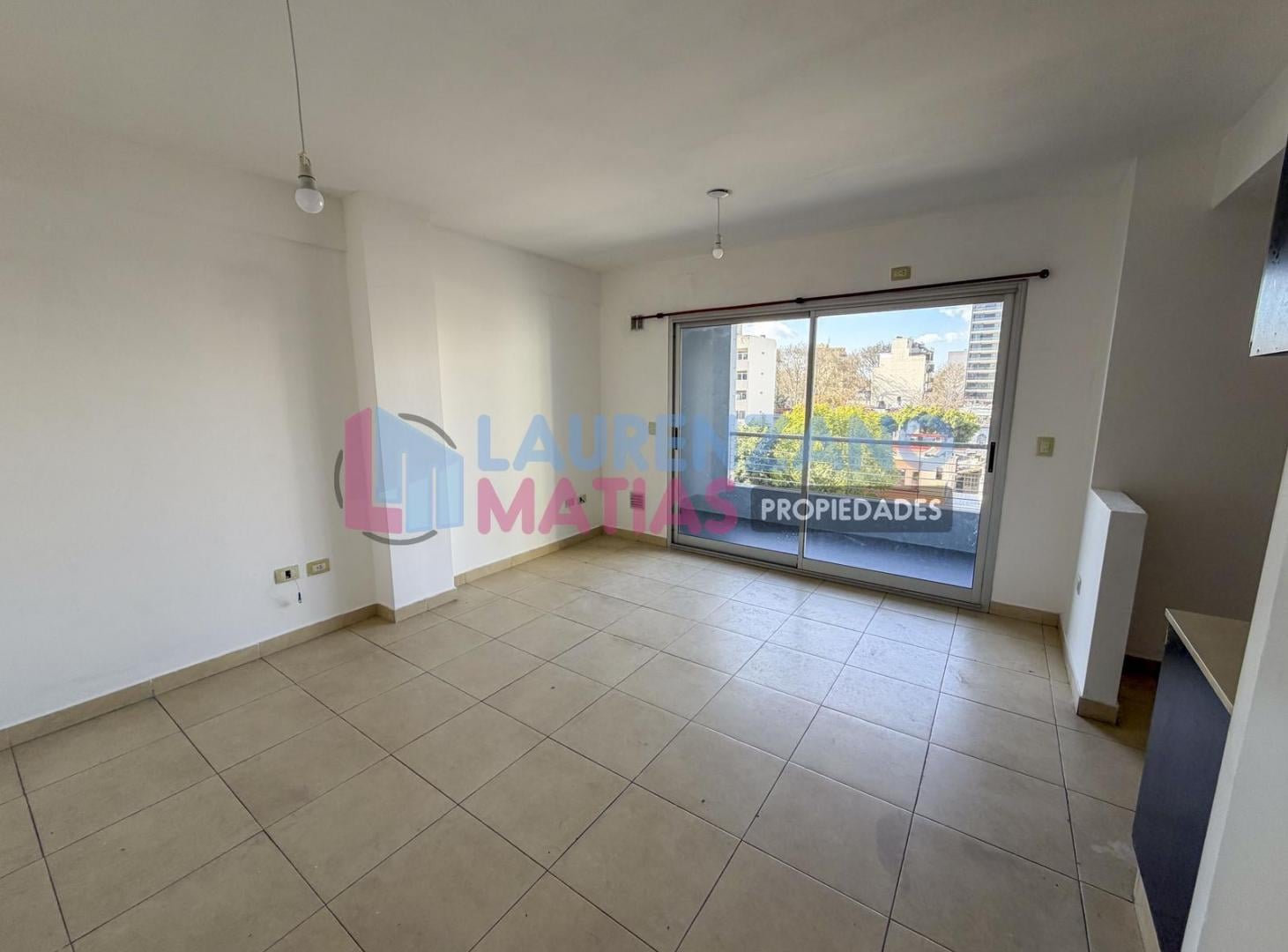 Foto de VENTA – DEPARTAMENTO 2 AMBIENTES CON BALCÓN EN VILLA CRESPO, imagen 2