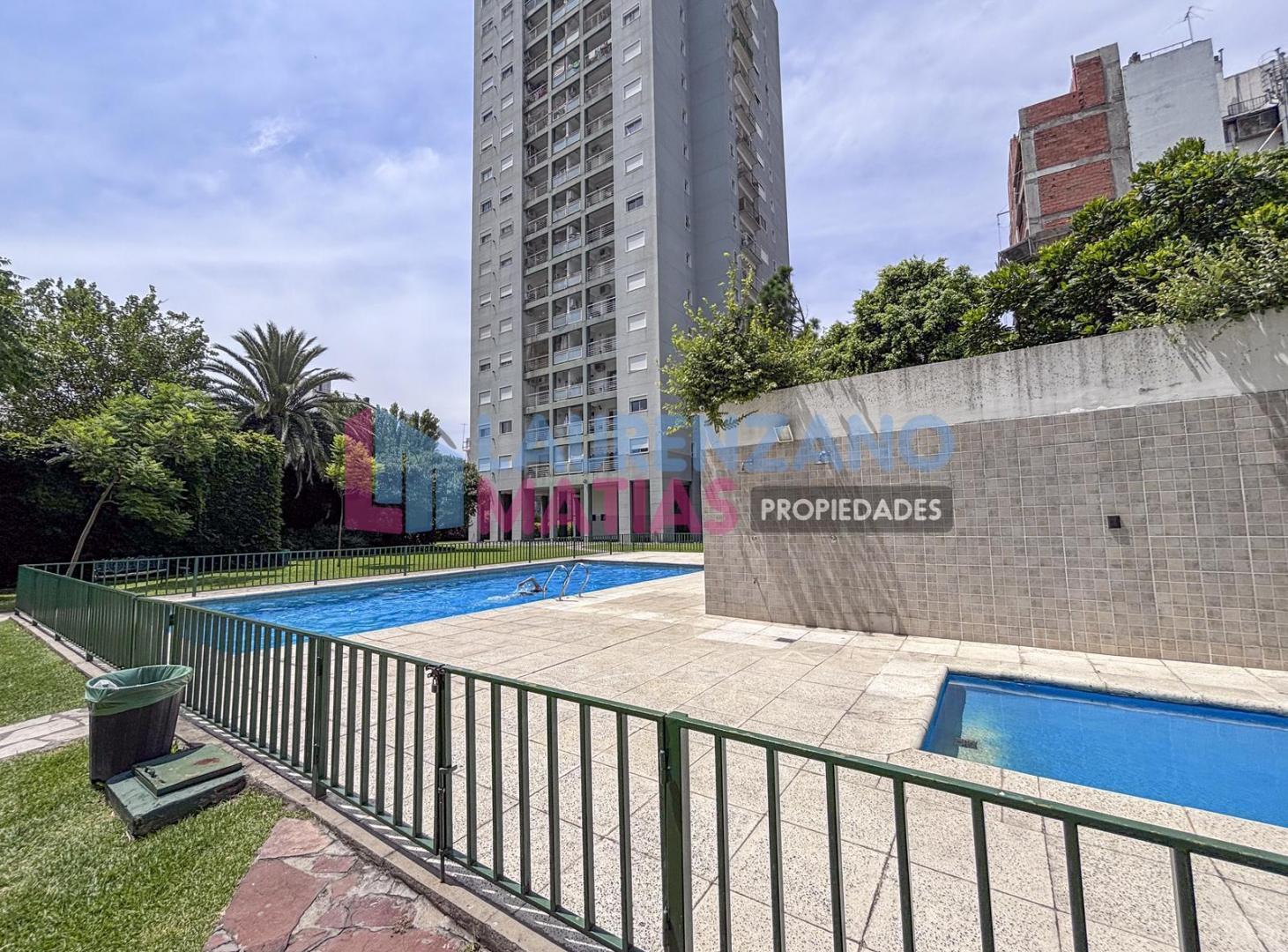 Foto de ALQUILER DEPARTAMENTO 2 AMBIENTES CON COCHERA CUBIERTA EN COGHLAN, imagen 1