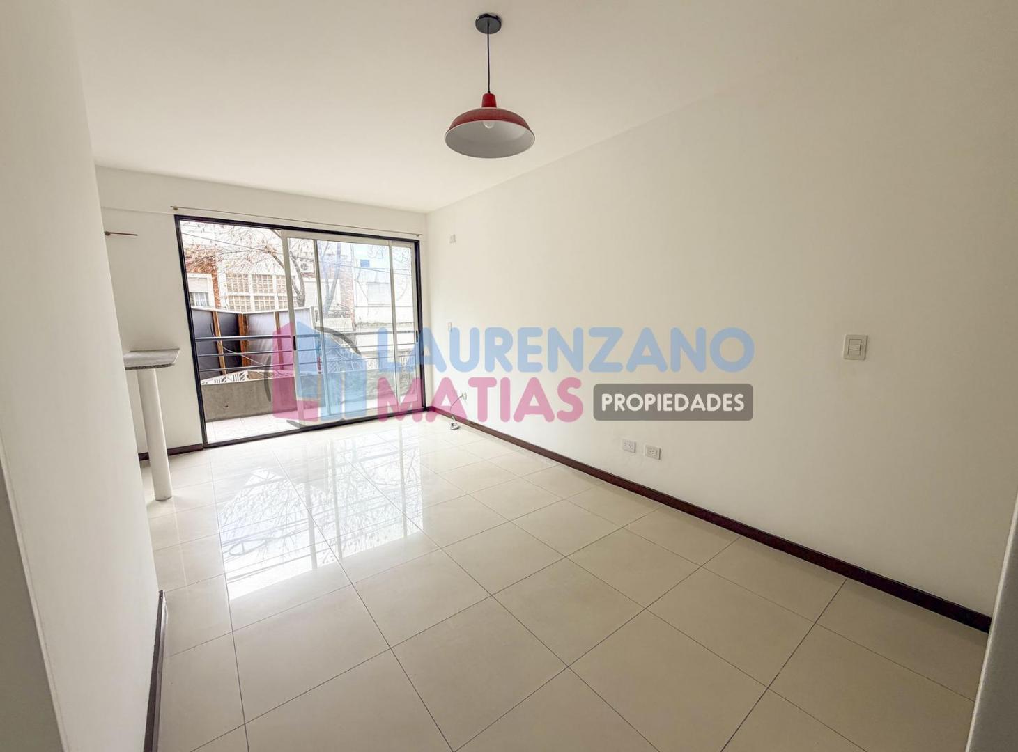 Foto de ALQUILER DEPARTAMENTO 2 AMBIENTES CON BALCÓN EN VILLA PUEYRREDÓN, imagen 2