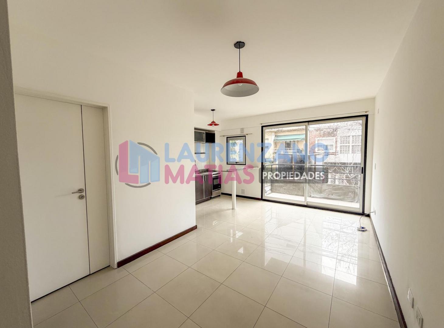 Foto de ALQUILER DEPARTAMENTO 2 AMBIENTES CON BALCÓN EN VILLA PUEYRREDÓN, imagen 1