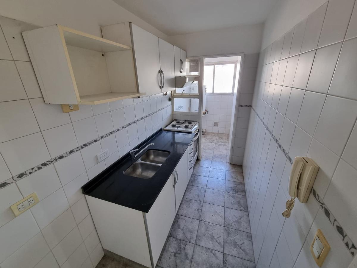 Foto de VENTA DEPARTAMENTO 2 AMBIENTES EN VILLA URQUIZA, imagen 4
