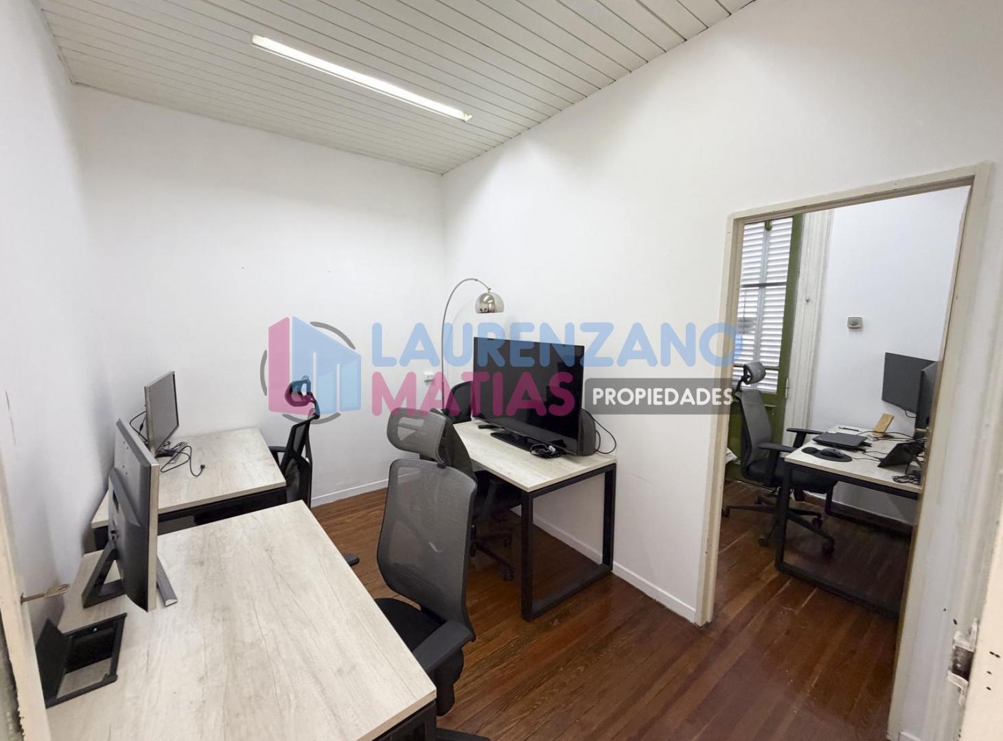 Foto de VENTA DE OFICINAS EN DOS PLANTAS CON AMPLIA TERRAZA, imagen 3